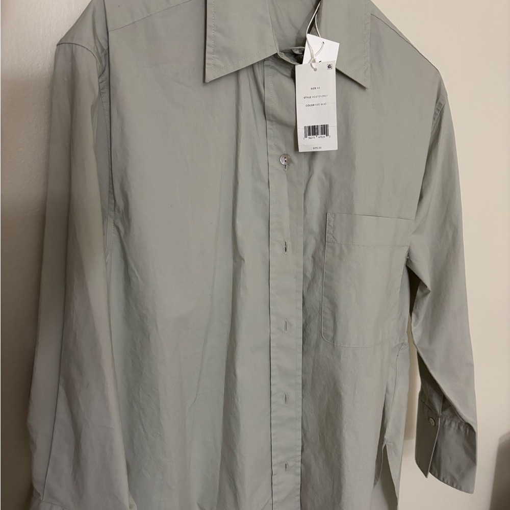 NWT) Vince light green button up shirt Size XS